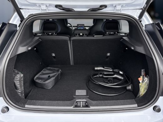 Volvo  EX30 Single Motor Extended Range Plus 69 kWh | Stoel/stuurverwarming | Keyless | Harman Kardon | Elekt... ActivLease financial lease