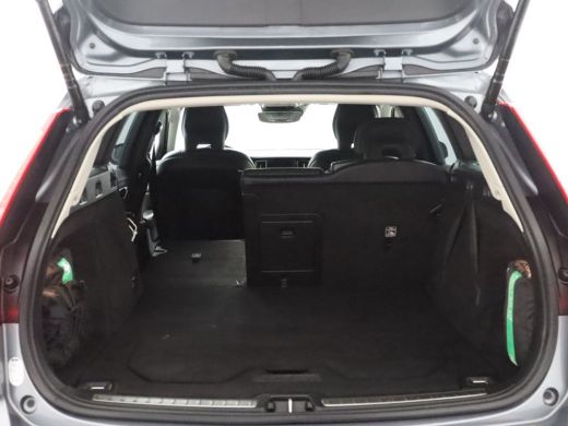 Volvo  V60 T8 Twin Engine AWD Inscription | Gelamineerde zijruiten | Adaptieve cruise control incl. BLIS | S... ActivLease financial lease