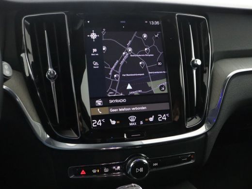 Volvo  V60 T8 Twin Engine AWD Inscription | Gelamineerde zijruiten | Adaptieve cruise control incl. BLIS | S... ActivLease financial lease
