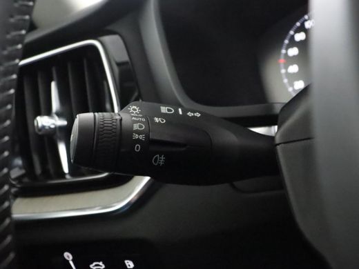 Volvo  V60 T8 Twin Engine AWD Inscription | Gelamineerde zijruiten | Adaptieve cruise control incl. BLIS | S... ActivLease financial lease