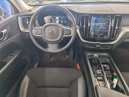 Volvo  XC60 2.0 T8 Twin Engine AWD Momentum Pro PANODAK | PHEV | NAVI ActivLease financial lease