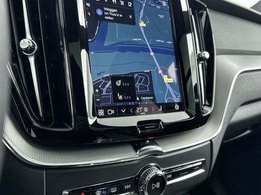 Volvo  XC60 T6 Recharge AWD Plus Dark | Sporstoelen | Trekhaak | 360 Camera | Panoramadak | Elektr. verst. st... ActivLease financial lease