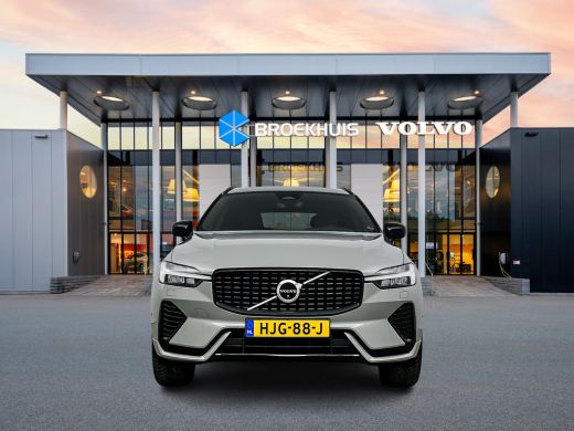 Volvo  XC60 T6 Recharge AWD Plus Dark | Sporstoelen | Trekhaak | 360 Camera | Panoramadak | Elektr. verst. st... ActivLease financial lease