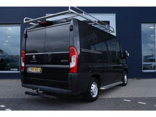 Peugeot Boxer 330 2.2 BlueHDi 140 L1H1 Premium | Cruise Control | Trekhaak | Camera | Navigatie | Airco | Imper...