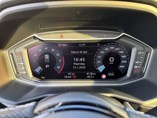 Audi A1 Sportback S Edition 25 TFSI 95 pk S-tronic | Contrastkleur dak | Automatische airco | Afgevlakt s... ActivLease financial lease