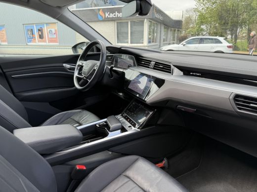 Audi e-tron e-tron 50 quattro Edition Plus 71 kWh | Panorama | Adapt. Luchtvering | Leder | ActivLease financial lease
