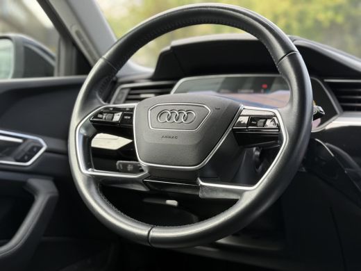 Audi e-tron e-tron 50 quattro Edition Plus 71 kWh | Panorama | Adapt. Luchtvering | Leder | ActivLease financial lease