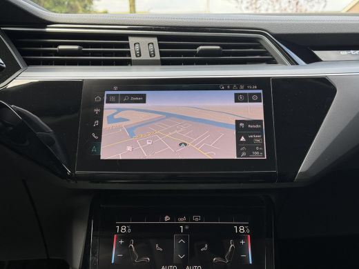 Audi e-tron e-tron 50 quattro Edition Plus 71 kWh | Panorama | Adapt. Luchtvering | Leder | ActivLease financial lease