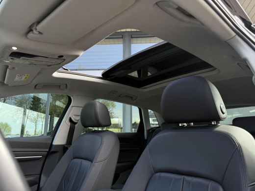 Audi e-tron e-tron 50 quattro Edition Plus 71 kWh | Panorama | Adapt. Luchtvering | Leder | ActivLease financial lease