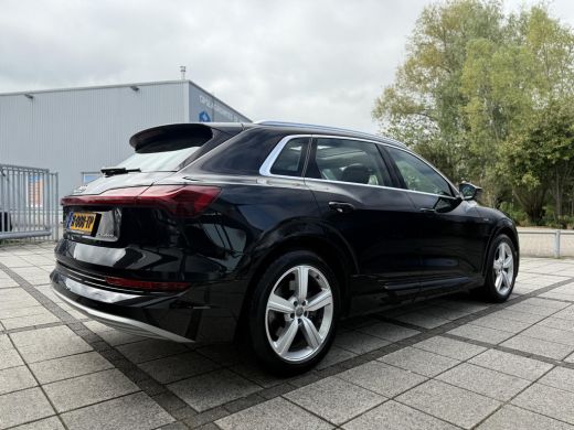 Audi e-tron e-tron 50 quattro Edition Plus 71 kWh | Panorama | Adapt. Luchtvering | Leder | ActivLease financial lease