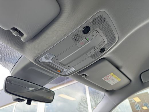 Audi Q2 35 TFSI S Edition Zwart metallic | Fabrieksgarantie ActivLease financial lease