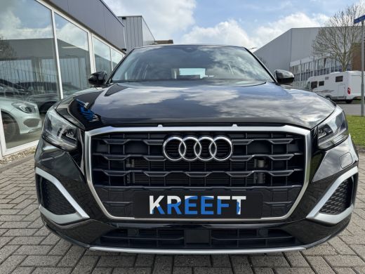 Audi Q2 35 TFSI S Edition Zwart metallic | Fabrieksgarantie ActivLease financial lease