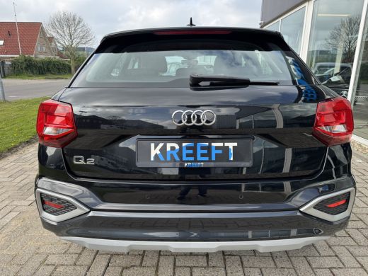 Audi Q2 35 TFSI S Edition Zwart metallic | Fabrieksgarantie ActivLease financial lease