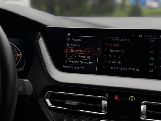 BMW 1-serie 118i M-Sport | Leder | Apple Carplay | Live Cockpit | ActivLease financial lease