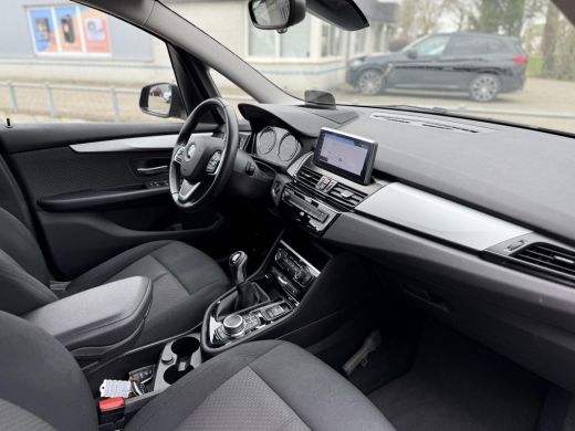 BMW 2 Serie Gran Tourer 216i Business Edition | Navigatie | HUD | PDC | ActivLease financial lease