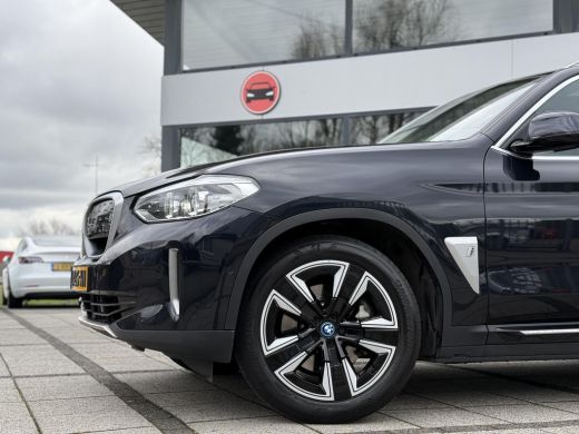 BMW iX3 AUT. Executive 80 kWh | Live Cockpit | Panorama | Leder | ACC | ActivLease financial lease