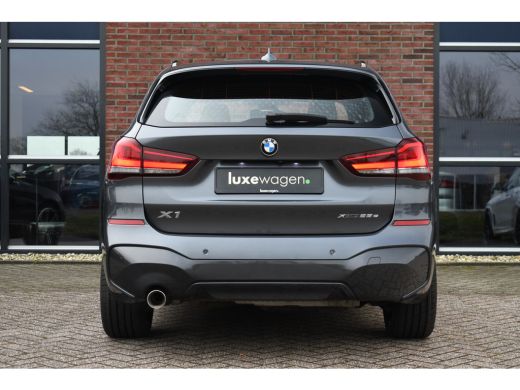 BMW X1 xDrive25e M-Sport Pano HUD ACC Camera El-Klep ActivLease financial lease