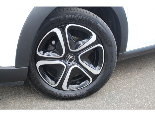 Citroën C3 1.2 PureTech C-Series | Stoelverwarming | Carplay | Navi | Climate | Cruise | LMV | | Stoelverwar... ActivLease financial lease