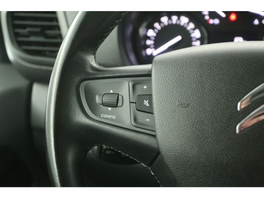 Citroën Jumpy 2.0 BlueHDI 360Camera 2xSchuifdeur Airco Cruise Carplay 3 Persoons PDC LED Trekhaak ActivLease financial lease