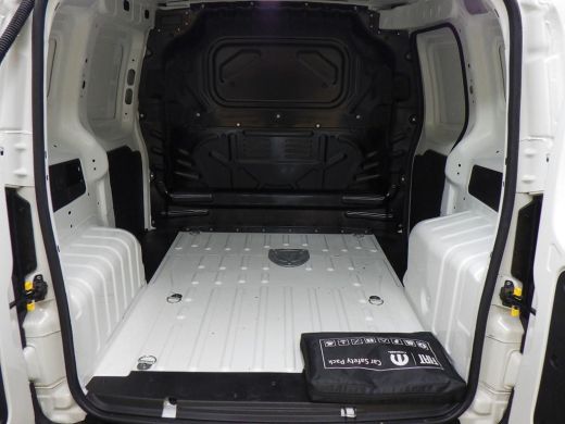 Fiat Fiorino Fiat 1.3 MJ Navigatie by App | Parkeersensoren | Airco | Direct Leverbaar | BPM-VRIJ! | ActivLease financial lease