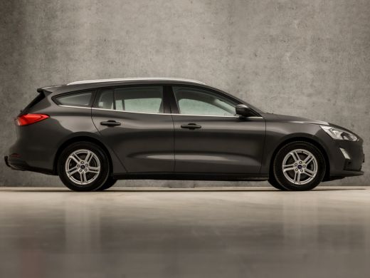 Ford FOCUS Wagon 1.0 EcoBoost ST Line (APPLE CARPLAY, GROOT NAVI, STUUR/STOELVERWARMING, CLIMATE, SPORTSTOELEN, PA... ActivLease financial lease