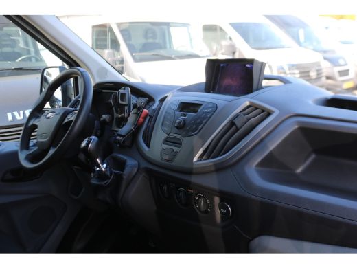 Ford Transit 2.0 TDci Bakwagen met Laadklep Brede Zijdeur ActivLease financial lease