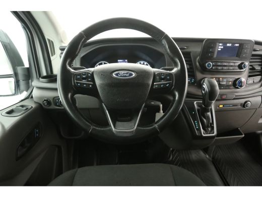 Ford Transit 350 2.0 TDCI L2H2 Trend Automaat Airco Cruise PDC 3 Persoons LED Elektrpakket Trekhaak ActivLease financial lease