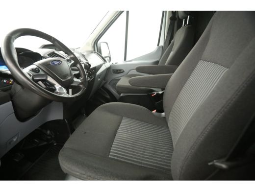 Ford Transit 350 2.0 TDCI L2H3 2800KG Trekgew. Trekhaak Airco Camera Cruise PDC Elektrpakket ActivLease financial lease
