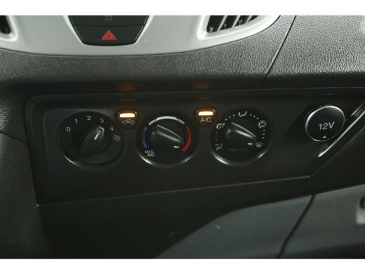 Ford Transit Custom 2.0 TDCI L2H1 Airco Cruise Camera 2xSchuifdeur 3 Persoons PDC Elektrpakket Trekhaak ActivLease financial lease