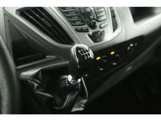 Ford Transit Custom 2.0 TDCI L2H1 Airco Cruise Camera 2xSchuifdeur 3 Persoons PDC Elektrpakket Trekhaak ActivLease financial lease