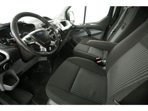 Ford Transit Custom 2.0 TDCI L2H1 Airco Cruise Camera 2xSchuifdeur 3 Persoons PDC Elektrpakket Trekhaak ActivLease financial lease