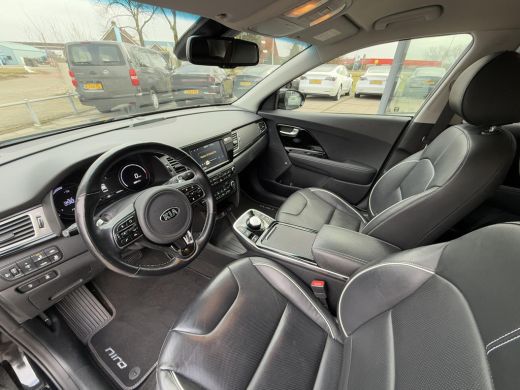Kia e-Niro ExecutiveLine 64 kWh | Leder | Navi | Camera | JBL | ActivLease financial lease