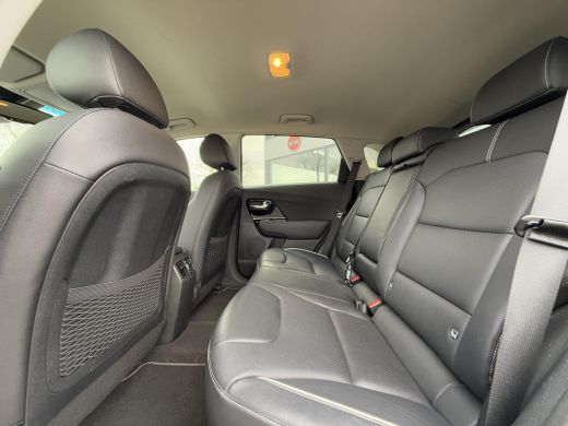 Kia e-Niro ExecutiveLine 64 kWh | Leder | Navi | Camera | JBL | ActivLease financial lease