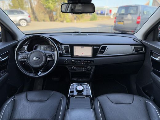 Kia e-Niro ExecutiveLine 64 kWh | Leder | Navi | Camera | JBL | ActivLease financial lease
