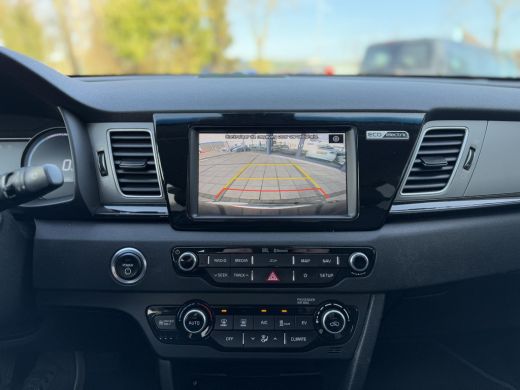 Kia e-Niro ExecutiveLine 64 kWh | Leder | Navi | Camera | JBL | ActivLease financial lease