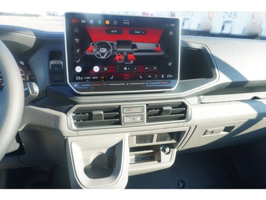 MAN TGE 3.140 | L3H2 | Aut | FACELIFT | Commander BOMVOL! | ACC | App-Connect | Camera | Stoel- en Stuurv... ActivLease financial lease