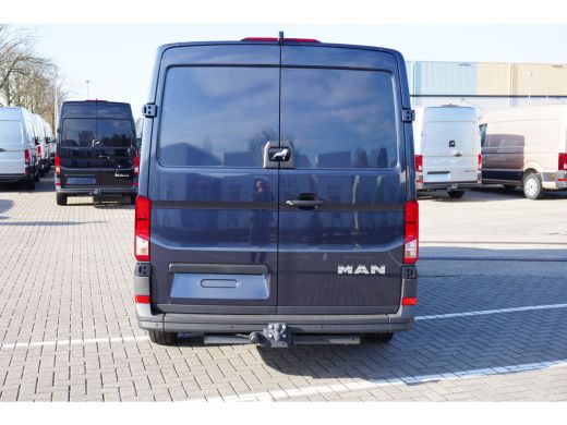 MAN TGE 3.140 | L3H2 | Aut | FACELIFT | Commander BOMVOL! | ACC | App-Connect | Camera | Stoel- en Stuurv... ActivLease financial lease