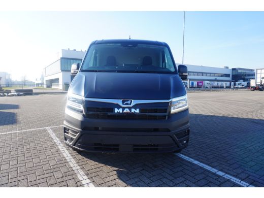 MAN TGE 3.140 | L3H2 | Aut | FACELIFT | Commander BOMVOL! | ACC | App-Connect | Camera | Stoel- en Stuurv... ActivLease financial lease