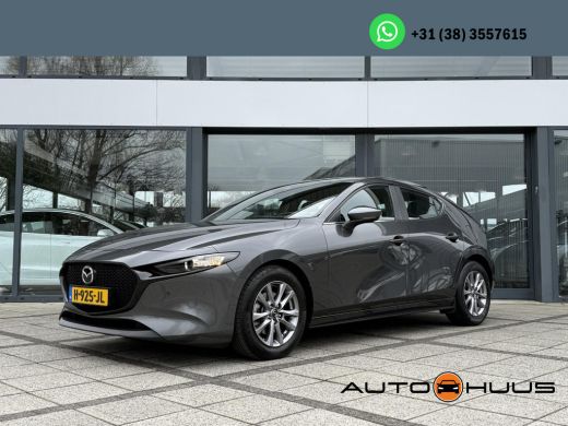 Mazda 3 1.8 SkyActiv-D New Model Navi AC ECC Mazda 3 1.8 SkyActiv-D New Model Navi AC ECC