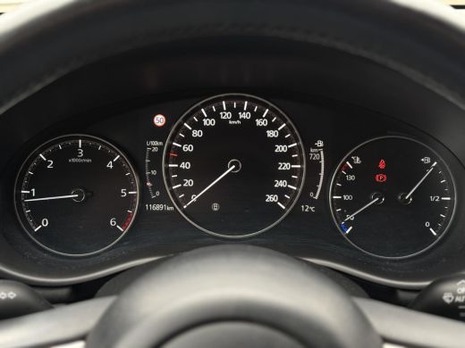 Mazda 3 1.8 SkyActiv-D New Model Navi AC ECC ActivLease financial lease