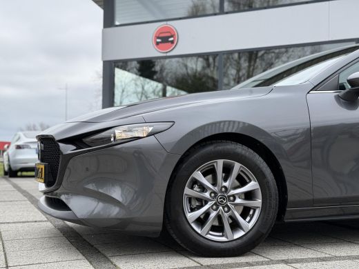 Mazda 3 1.8 SkyActiv-D New Model Navi AC ECC ActivLease financial lease