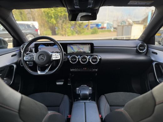 Mercedes A-Klasse 180 Aut. AMG | Camera | Sfeer | Apple Carplay | ActivLease financial lease