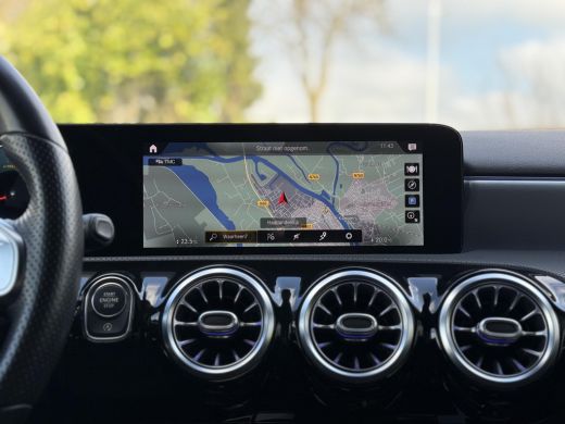 Mercedes A-Klasse 180 Aut. AMG | Camera | Sfeer | Apple Carplay | ActivLease financial lease