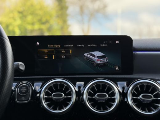 Mercedes A-Klasse 180 Aut. AMG | Camera | Sfeer | Apple Carplay | ActivLease financial lease