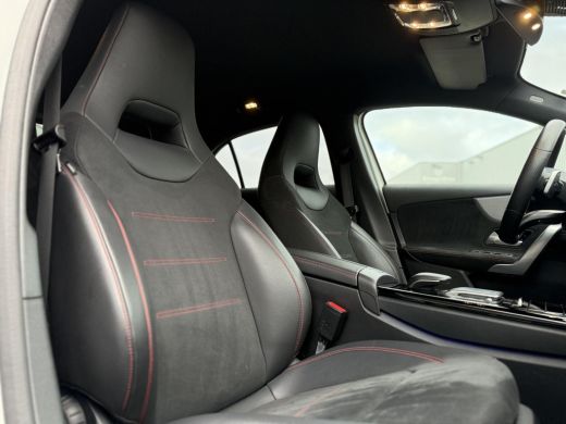 Mercedes A-Klasse 180 Aut. AMG Sport Sol. | Camera | Sfeer | Apple Carplay | ActivLease financial lease