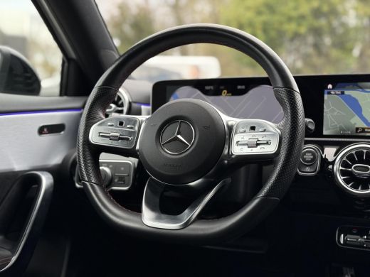 Mercedes A-Klasse 180 Aut. AMG Sport Sol. | Camera | Sfeer | Apple Carplay | ActivLease financial lease