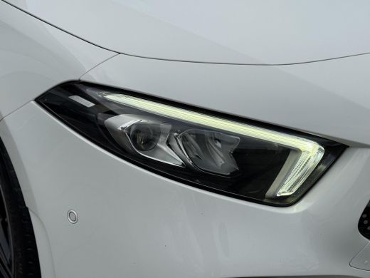 Mercedes A-Klasse 180 Aut. AMG Sport Sol. | Camera | Sfeer | Apple Carplay | ActivLease financial lease