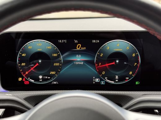 Mercedes A-Klasse 180 Aut. Business Sol. AMG | Panorama | Matrix-Led | Sfeer | Memory | Burmester | ActivLease financial lease
