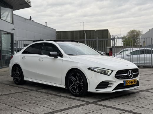 Mercedes A-Klasse 180 Aut. Business Sol. AMG | Panorama | Matrix-Led | Sfeer | Memory | Burmester | ActivLease financial lease