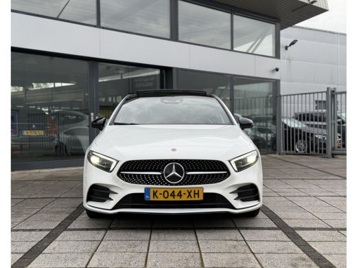 Mercedes A-Klasse 180 Aut. Business Sol. AMG | Panorama | Matrix-Led | Sfeer | Memory | Burmester | ActivLease financial lease